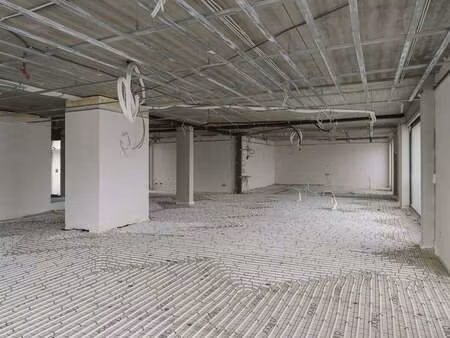 bien professionnel à louer à habay-la-neuve € 2.350 (lhwfm) | zimmo