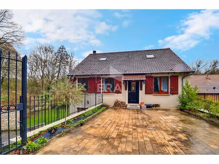 a vendre a chalo saint mars 5 chambres 140m2