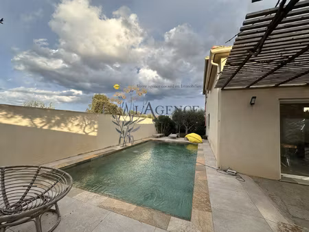 exclusivité maison avec piscine  jardin arboré et belles p