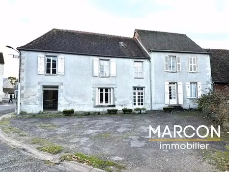 grande maison et son magasin