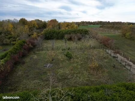terrain 1 008 m² aubergenville