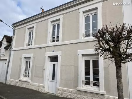 maison 6 pièces 118 m²