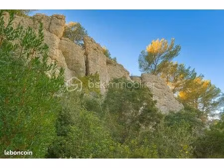 terrain 5 600 m² la cadiere d azur