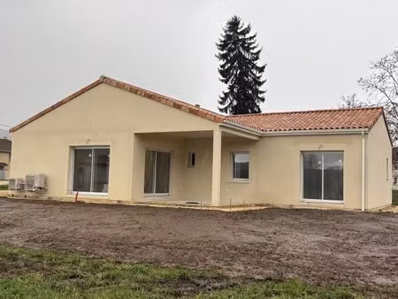 maison 4 pièces 95 m²