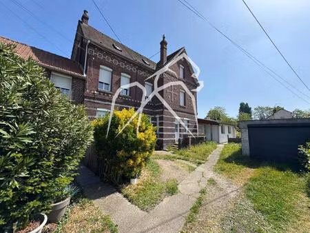ensemble de 2 maisons
