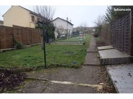 maison 5 pièces 100 m²