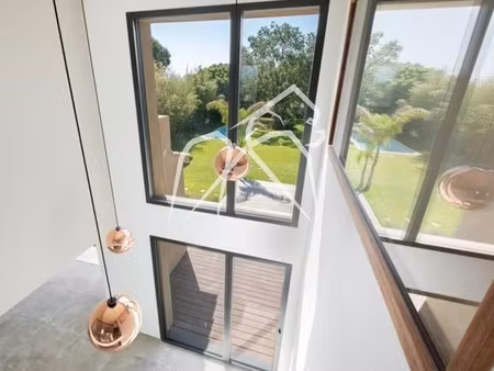 villa contemporaine 7 pièces | 220m² | 5 chambres | piscine | 1800m² de terrain