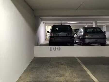 parking centre de châtillon - aérospatiale