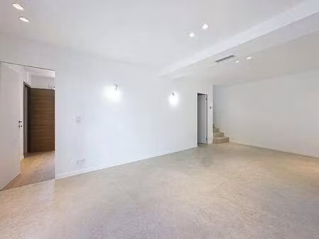 maison de luxe à louer à cannes : 3 500€/mois | 106m²