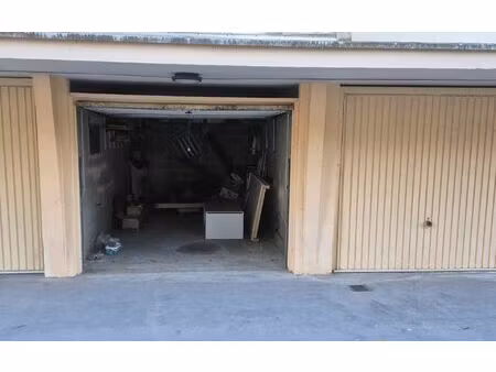 stationnement le cannet 13.75 m² t- à vendre  33 000 €