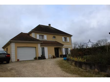 location maison 6 pièces 145 m² à chevannes (89240)