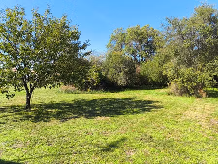 vente terrain 600 m² à genté (16130)  27 000 €