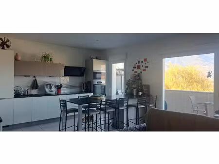 appartement laissaud 3 pièce(s)