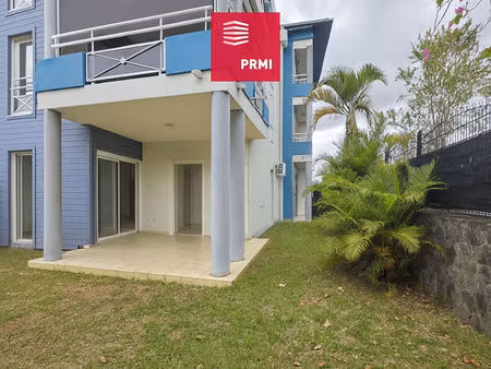 appartement t3 en rez-de-chaussée avec grand jardin privatif dans résidence calme à bras-p