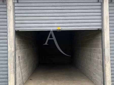 parking / box plaisance du touch 19 m2