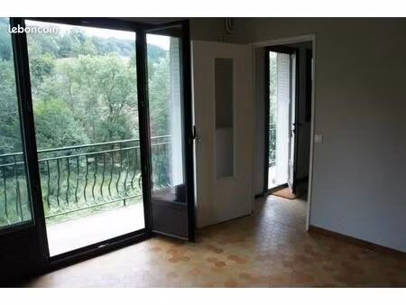 appartement grand 2 pièces à egliseneuve d'entraigues
