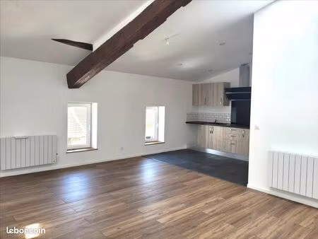 appartement 3 pièces 81 m²