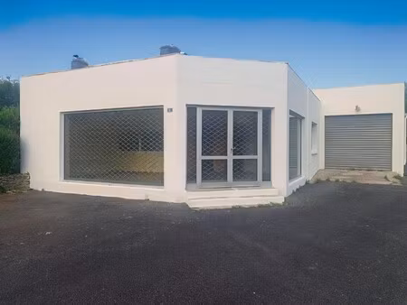 local d'activité questembert 160 m2