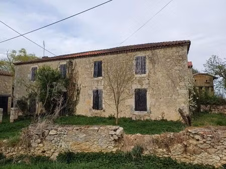 maison gersoise avec 1 ha de terre