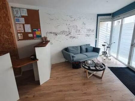 vente bureaux et commerces aux sables-d'olonne (85100) : à vendre / 204m² les sables-d'olo