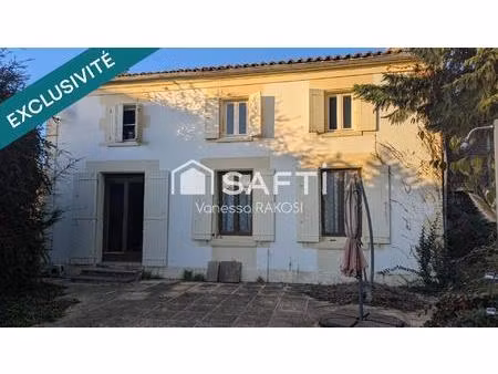 maison de 174 m² avec véranda  5200 m² de jardin et dépendances