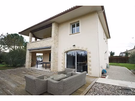 vente maison 7 pièces 230 m² puy-l'évêque (46700)