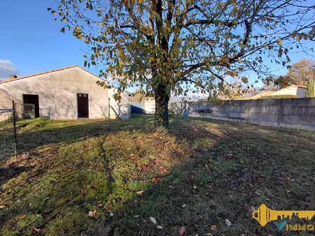 terrain à bâtir avec dépendances