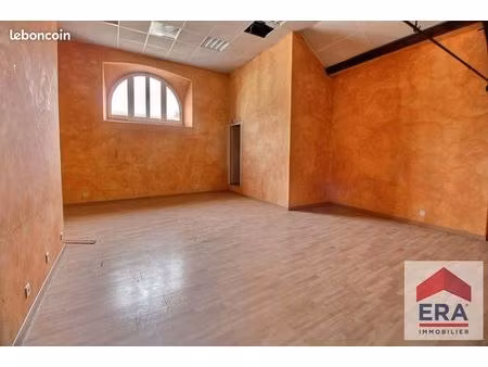 immeuble 500 m² bollene