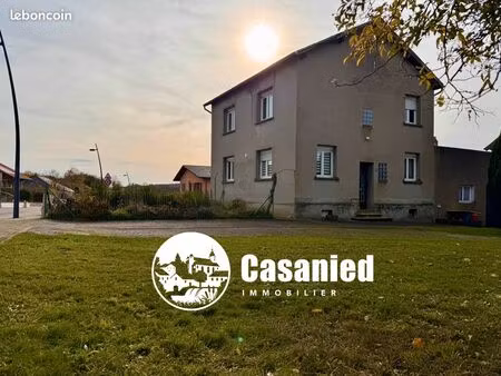 maison f6 avec dépendance et place à bâtir