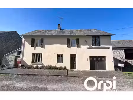 maison charensat 115 m² t-5 à vendre  69 000 €