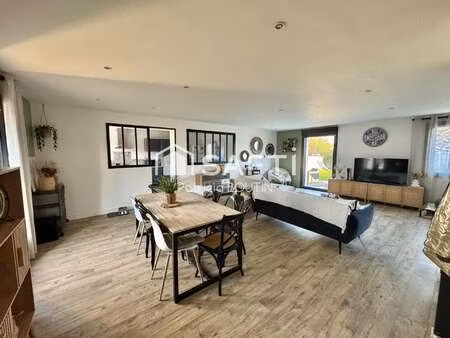 vente maison à sainte-pezenne (79000) : à vendre / 114m² sainte-pezenne