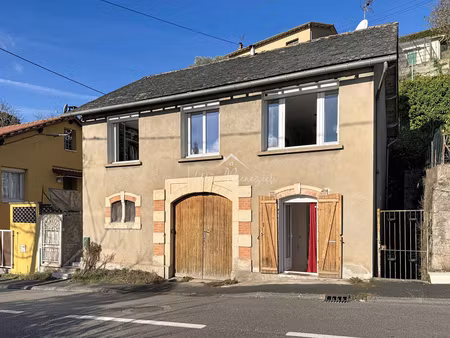 maison avec 2 logements rénovés proche cv