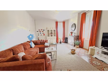 appartement 4pièce(s) 2chambre(s) 114 76 m² saint-ambroix (30500)