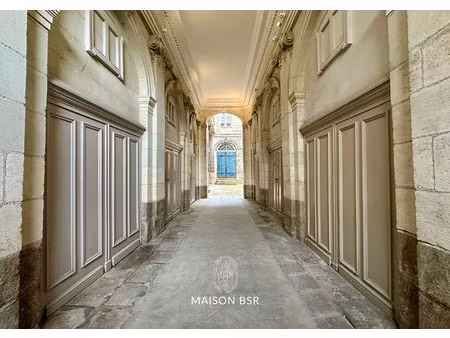 nantes - appartement de prestige dans un hôtel particulier classé du xviiie siècle