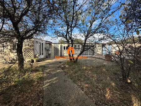 maison et local professionnel d'nviron170 m2 + dépendances