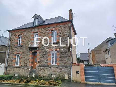 maison pontorson 81 m2