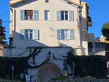 saint laurent du var (06700) maison de village 4p sur 2 niveaux