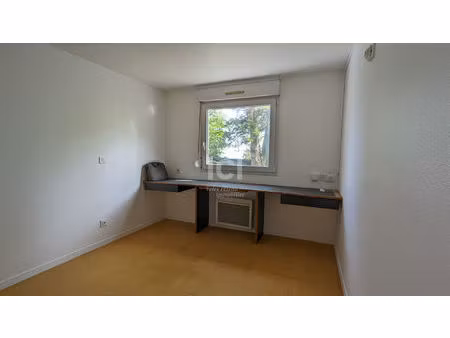 studio nantes proche boulevard michelet / proximite ecoles et transports