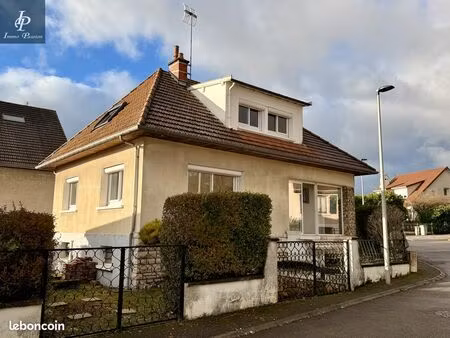 maison 6 pièces 125 m²
