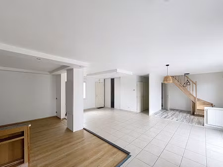 maison avec jardin  à 15 minutes de fleury les aubrais !