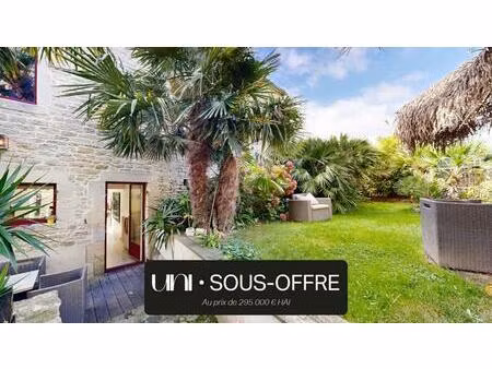 maison t5 de 134 m2 sur terrain de 353 m2 et dépendances