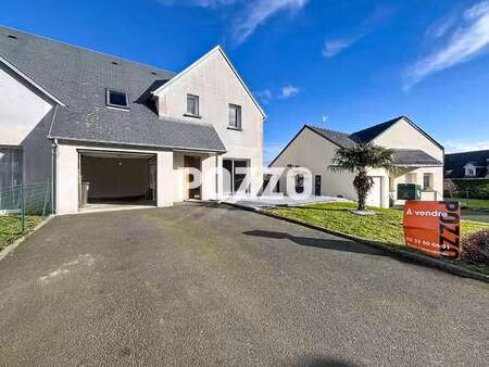 vente maison à granville (50400) : à vendre / 106m² granville