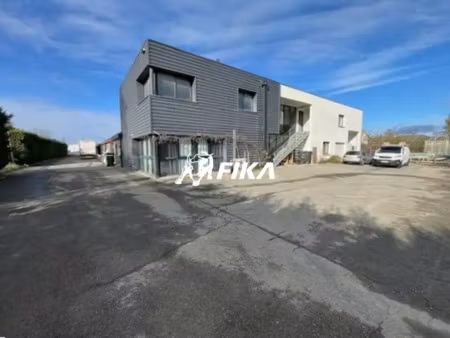 local d'activite a vendre