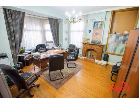 local commercial - bureaux - commerce - vitrine - option showrom