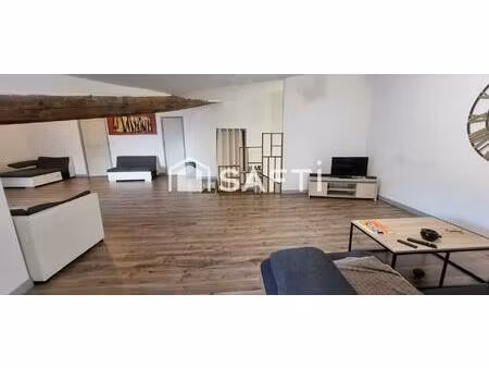 maison+ local indépendant  5 chambres et jardin.