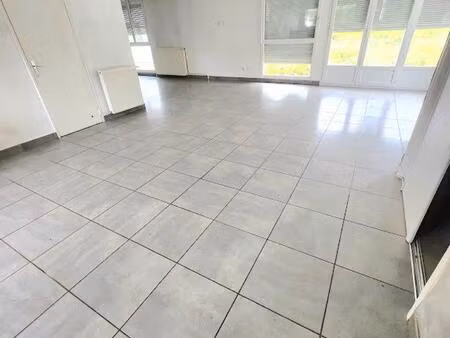 maison plain pied t5 garage terrain plat constructible