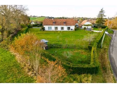 belle maison traditionnelle de 6 pièces avec vue sur les pyrénées