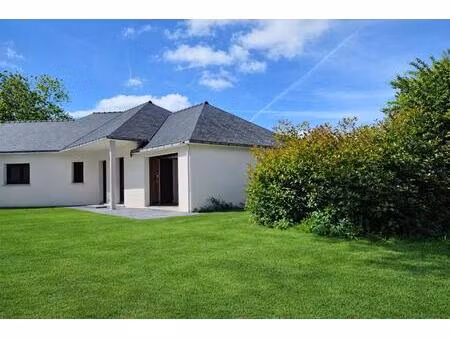 tres belle maison contemporaine de plain pied de 112 m2 réalisée en 2018 dans le finistère