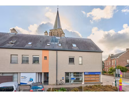 commercieel te huur in oudsbergen