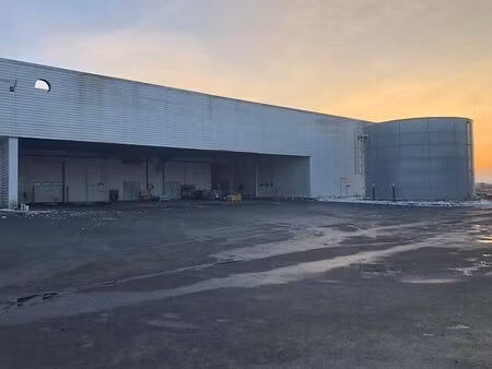 vente/location entrepôt / local d'activités tremblay les villages 9 799 m²